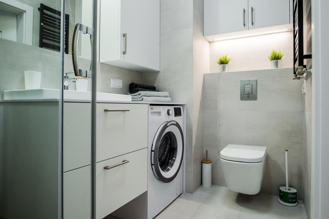 Shipyard Gdansk Apartment - Free Private Parking Dış mekan fotoğraf